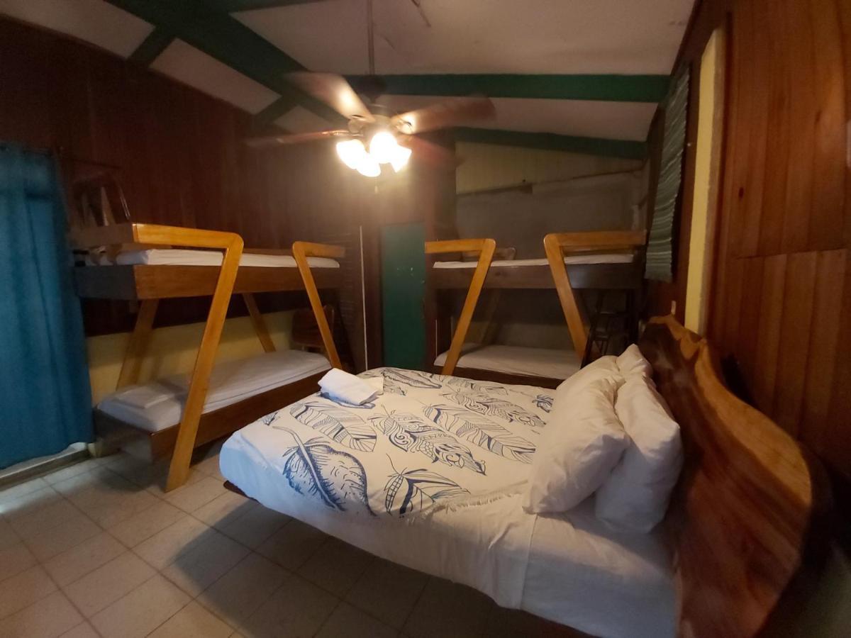 ホテル Casa Benjamin Linder マナグア エクステリア 写真