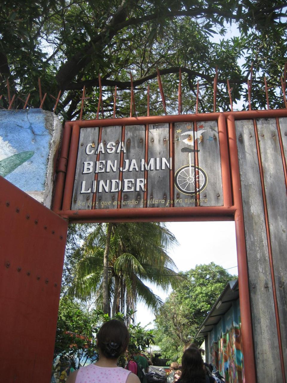 ホテル Casa Benjamin Linder マナグア エクステリア 写真